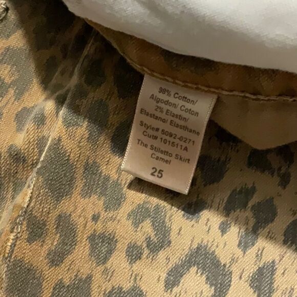 Current Elliott Leopard Denim Mini Skirt Size 25 - Picture 7 of 9